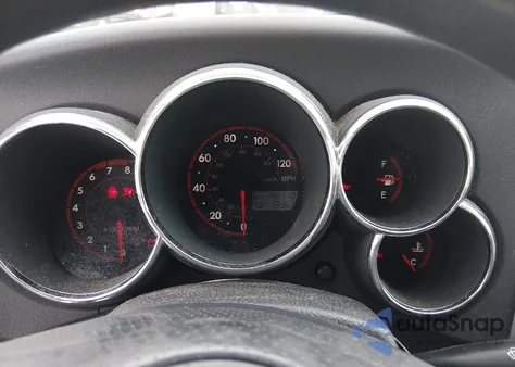 2005 Toyota Matrix from USA, damaged, VIN 2T1KR32E05C552605